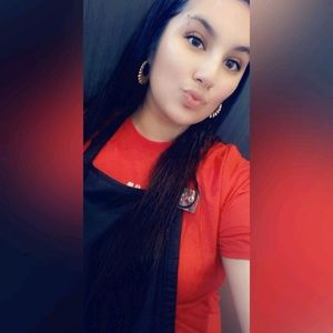 Meet your Posher, Destiny